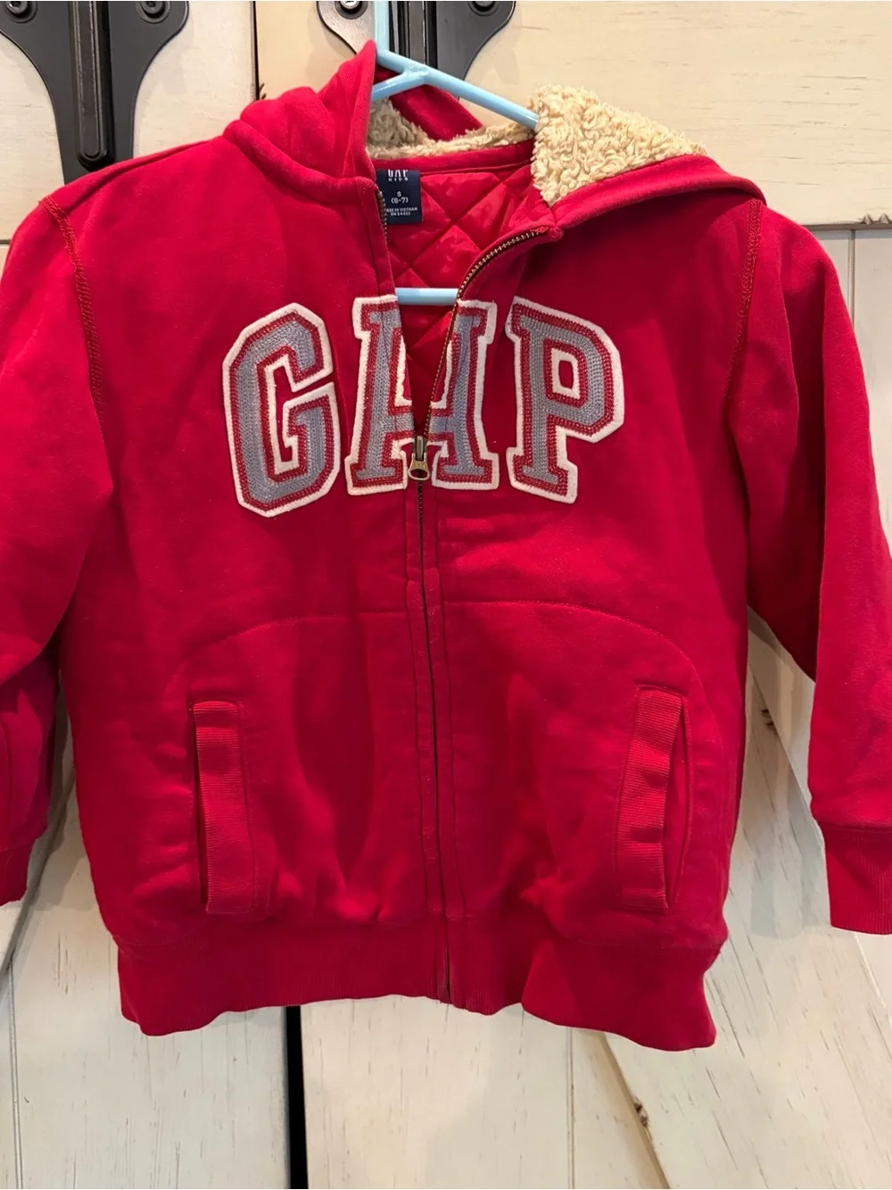 GAP Red Zip-Up Hooded Sweatshirt Size 6-7